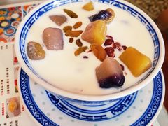 -广信牛奶甜品世家(台东店)