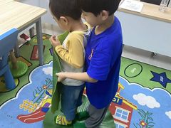 -月星环球港赢在起点早教中心·亲子托班早教体验课儿童兴趣班逻辑思维专注力幼小衔接(普陀中心)
