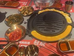 -轻烧烤肉(光谷步行街店)