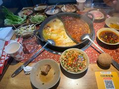 -赵美丽·重庆社区火锅·直营店(火车东站·中豪国际店)