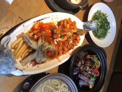 -吴越荣记苏州菜·松鼠桂鱼100%活鱼现做(斜塘老街店)
