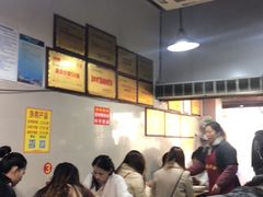 等位区-花市豌杂面(民生路店)