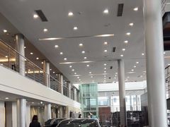 -天津波士信达奔驰4S店(卫津南路店)