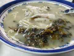 招牌黄鱼面-明呈黄鱼面馆(斜土路店)