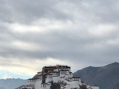 -平措康桑·和牛自助观景餐厅(布达拉宫店)
