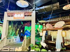 -韵秋荷(宝山龙湖天街店)