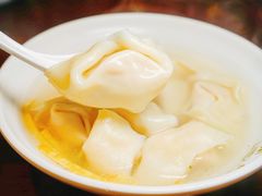 刀鱼馄饨-老半斋(福州路店)