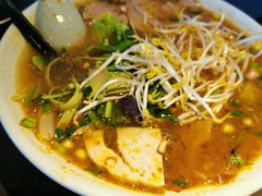 -大头虾越式风味餐厅(光明广场店)