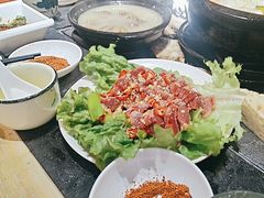 -有一锅·野生菌黑山羊腊排骨火锅(古城北门店)