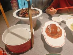 -秀儿四九城·新京菜(亚运村鸟巢店)