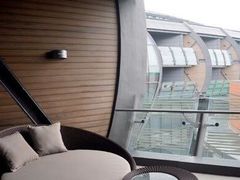 -上海滴水湖皇冠假日酒店