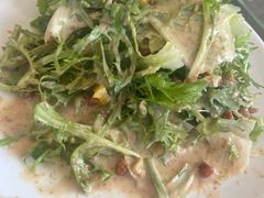 -鸿亨泰杂鱼馆(港馨家园店)