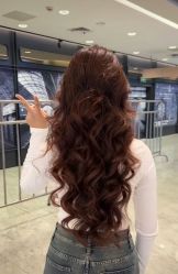 -IU潮牌·SALON