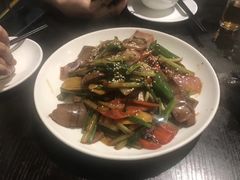 -乾坤饭店