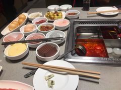 -海底捞火锅(高新万达店)