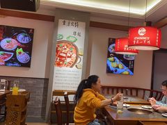 -小天鹅火锅·一线江景洪鼎旗舰店(洪崖洞店)