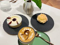 -潮一不贰·法式甜品·生日蛋糕·西式简餐(外滩店)