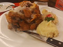 -申德勒加油站西餐厅Schindlers Tankstelle(上海外滩店)
