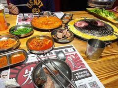 小菜-青瓦炭韩潮烤肉(花园道店)
