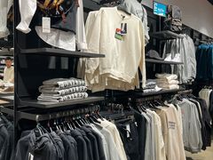 -王府井奥莱临潼小镇(临潼店)