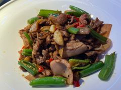 辣炒牛肉-桂满陇天书(南京德基旗舰店)