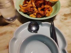 -弄堂里(西溪龙湖天街店)
