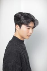 -一家只做男发烫染的店