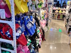 -第5大道精品休闲购物广场