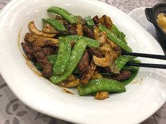 荷兰豆炒牛肉-六婶西关小厨(光塔路店)