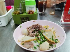 -榮泰米粉湯(Left Shop)