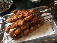 -鸣记脆皮烤鱼·海鲜烤鱼(三八广场店)