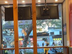 -红小满休闲餐厅(十全街店)