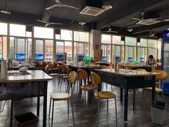 大堂-皖北巫氏三胖地锅鸡(长淮总店)