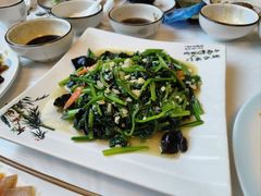 -宾朋海鲜特色美食餐厅·纯手工鲅鱼水饺(兴海路店)