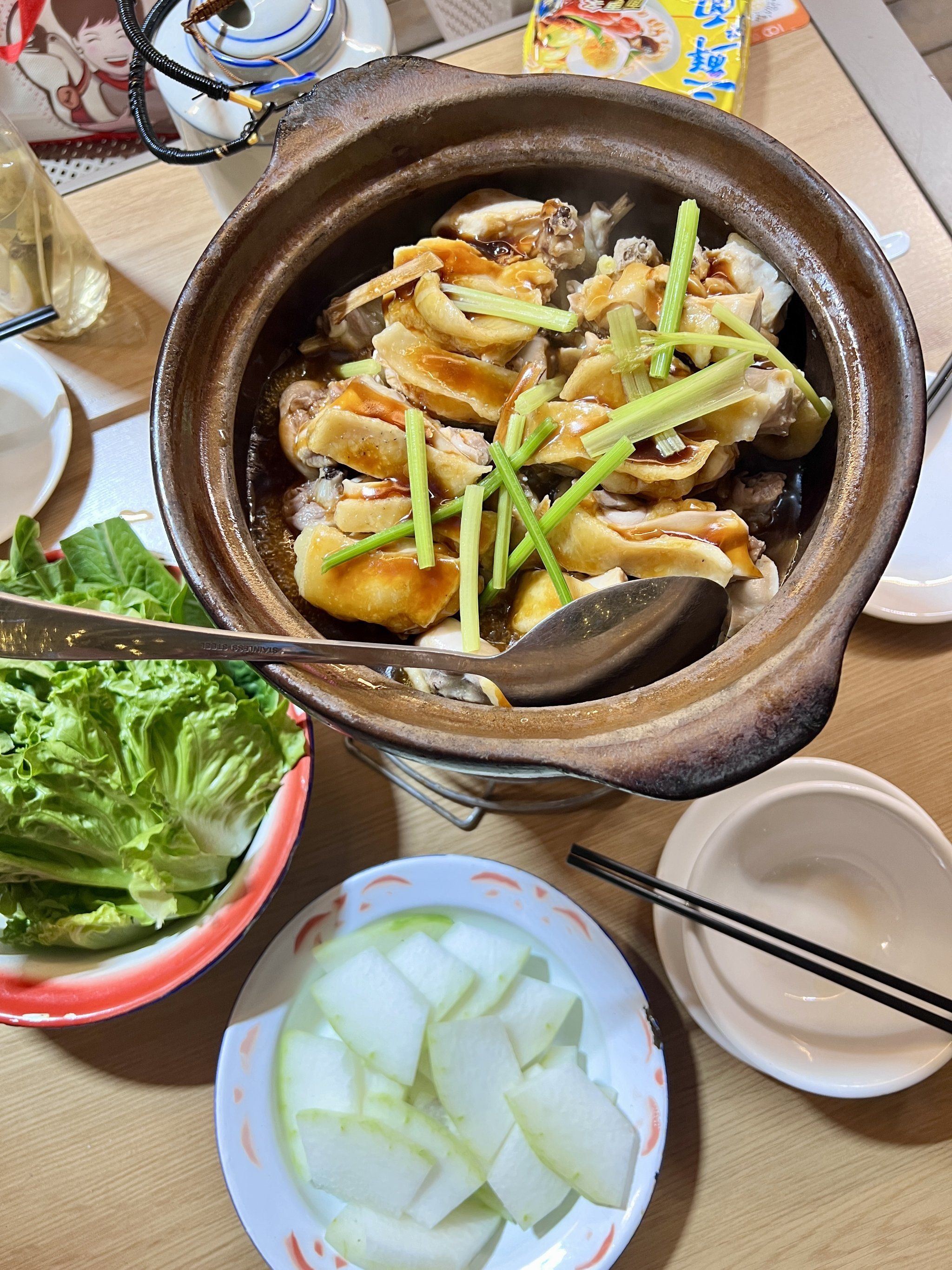 对这口清远鸡煲真的好难说"不"