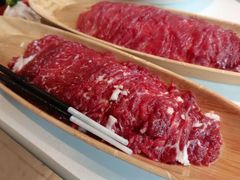 -左庭右院鲜牛肉火锅(金山万达店)