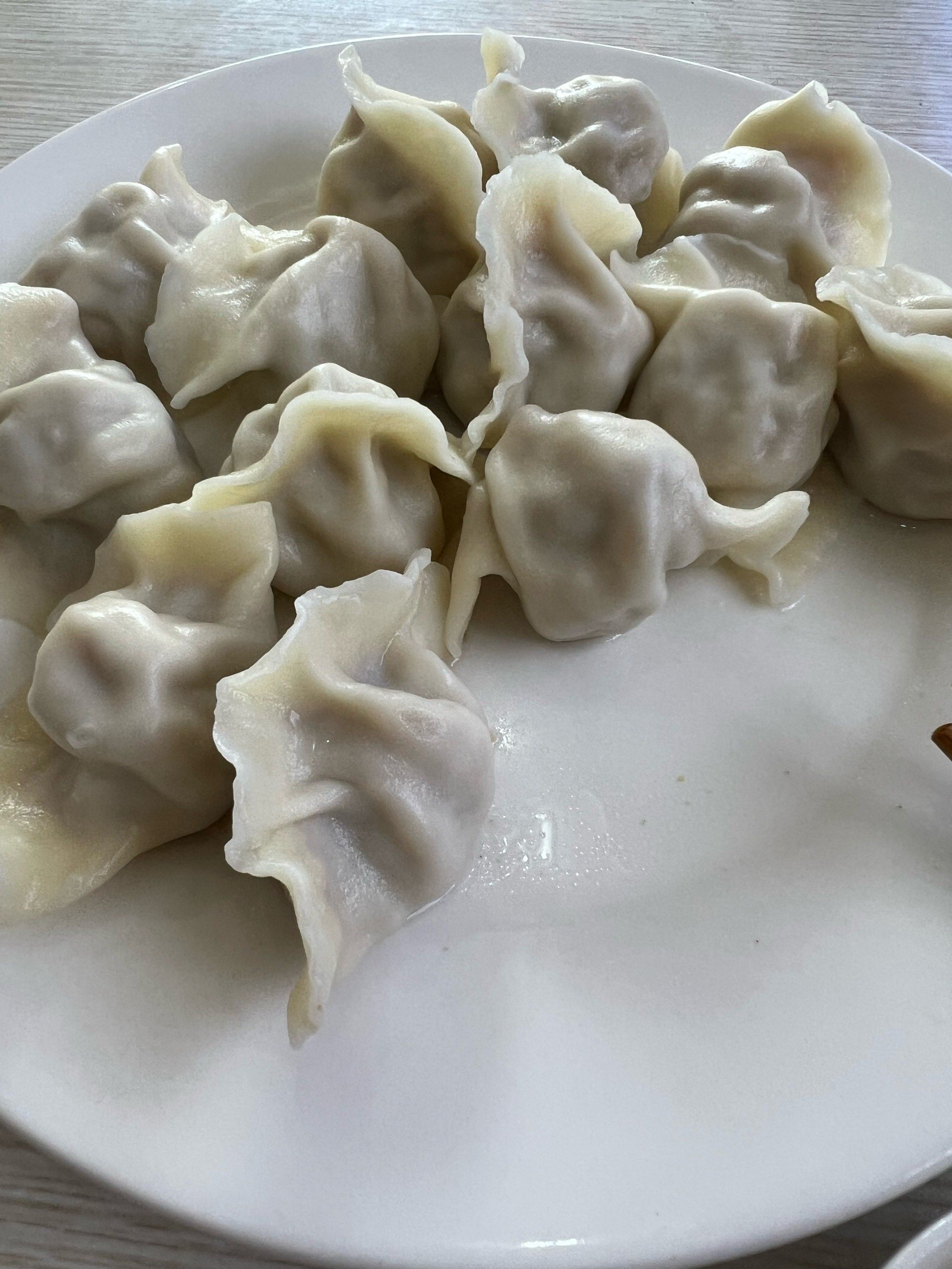 酸菜猪油渣水饺