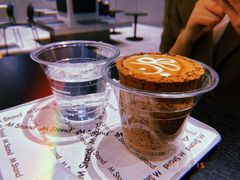 -M Stand(港汇恒隆广场店)