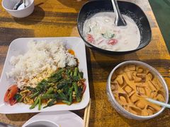 -Doo Dee Thai Food(Issan/Isaan/Esan)