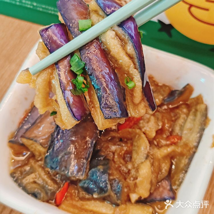 冬天喝上一口肥西老母鸡汤，太满足啦❗️