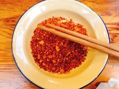-拈签一笑黄牛肉辣卤串串