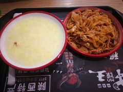 -十三朝牛馍王擀面皮(骡马市店)
