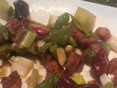 -巴扎屋大盘鸡·新疆菜(汇嘉时代店)