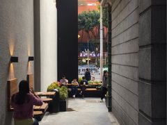 -星巴克(广州中华广场B1层店)
