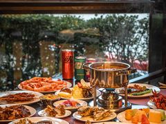 -成都保利公园皇冠假日酒店(熊猫基地店)