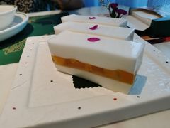 -悦得闲广式点心茶楼(蓝鲸世界店)