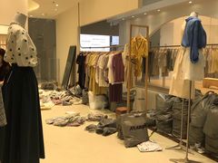 -广州白马服装市场