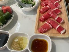 -洪氏嗨捞·广东猪肚鸡·椰子鸡火锅(西咸万象城店)