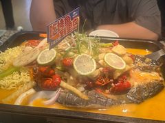 -里岛烤鱼(东港凯虹广场店)