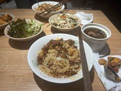 -红猪卤肉饭(大西洋美食城店)